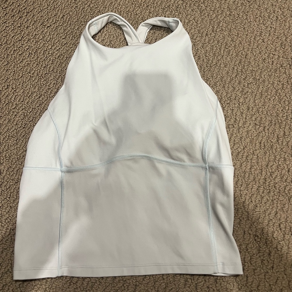 Lululemon key to balance top